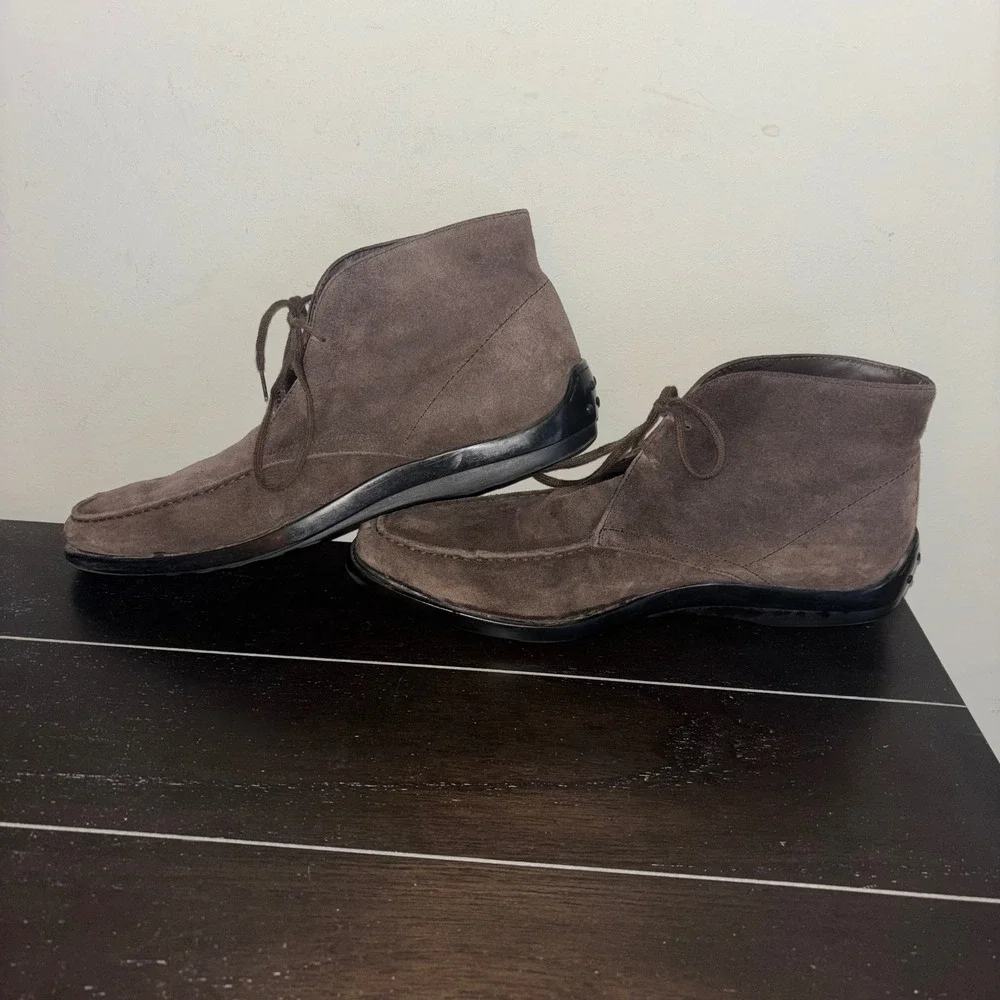 Tods | Mens Size 9.5 US | 42 EU | 8 AUS | Suede Desert Boots |‎ Brown Lace Up